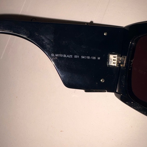 Authentic YSL Blaze Sunglasses - Picture 4 of 7